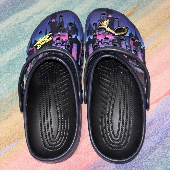 Disney Crocs Tinkerbell The Wonderful World of Disney Crocs women’s 10 / men’s 8 - Picture 7 of 8